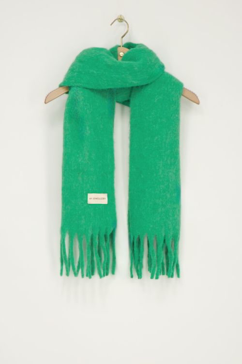 Groene sjaal met franjes