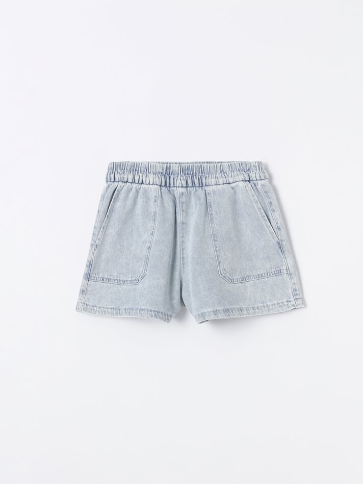 Calções jeans com bolsos - Azul claro