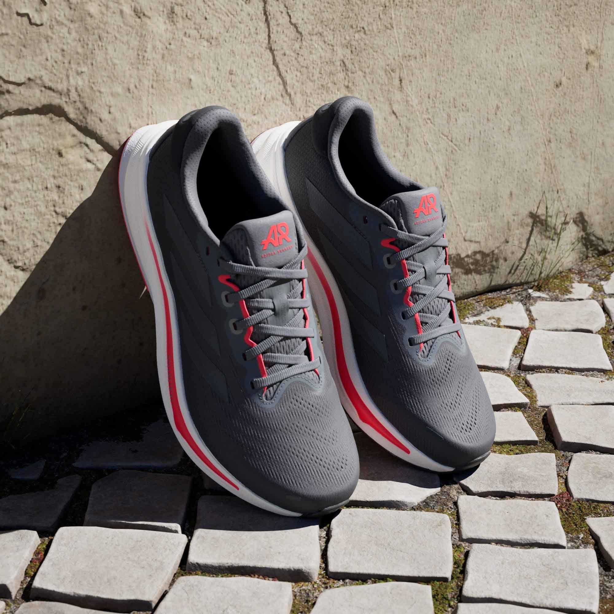 Supernova Rise 2 Herre Grey Five/Night Metallic/Lucid Red