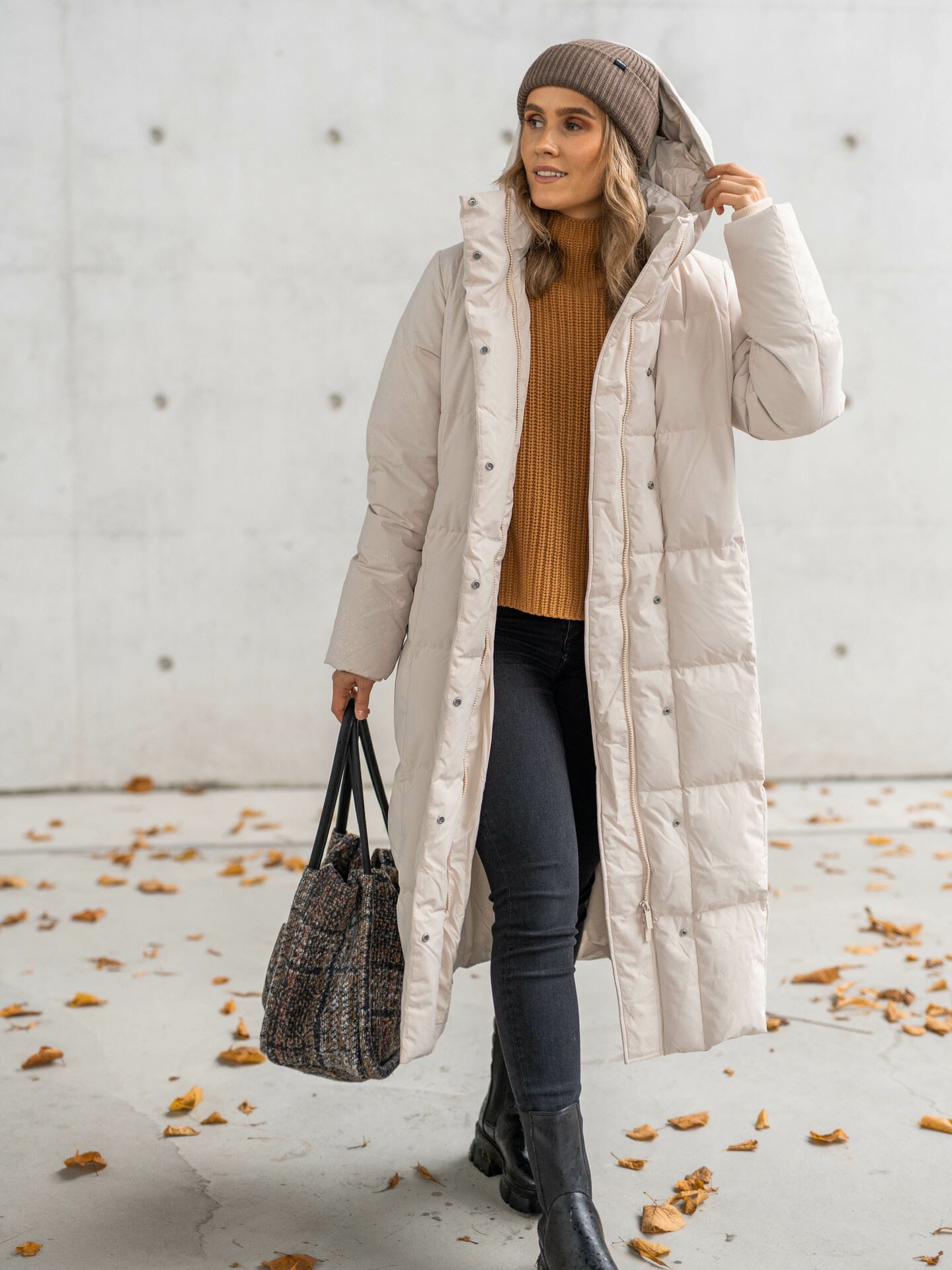 Nita Down Coat