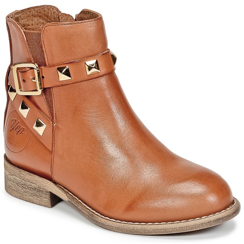 Young Elegant People - CELIA - Cognac