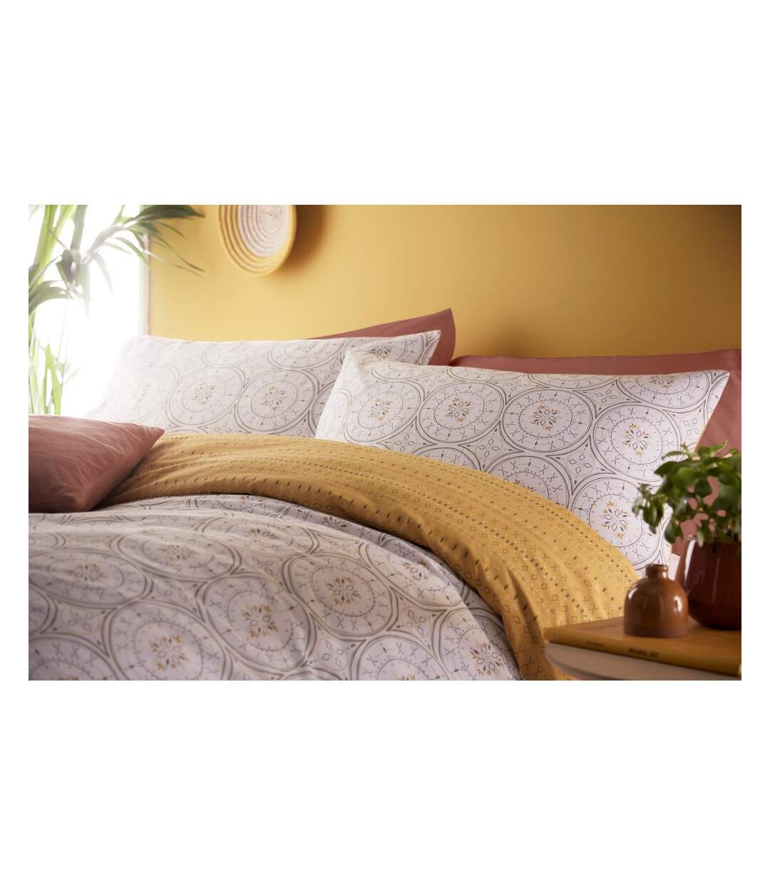 Furn - Parure de lit (Gris / Ocre) - UTRV1613