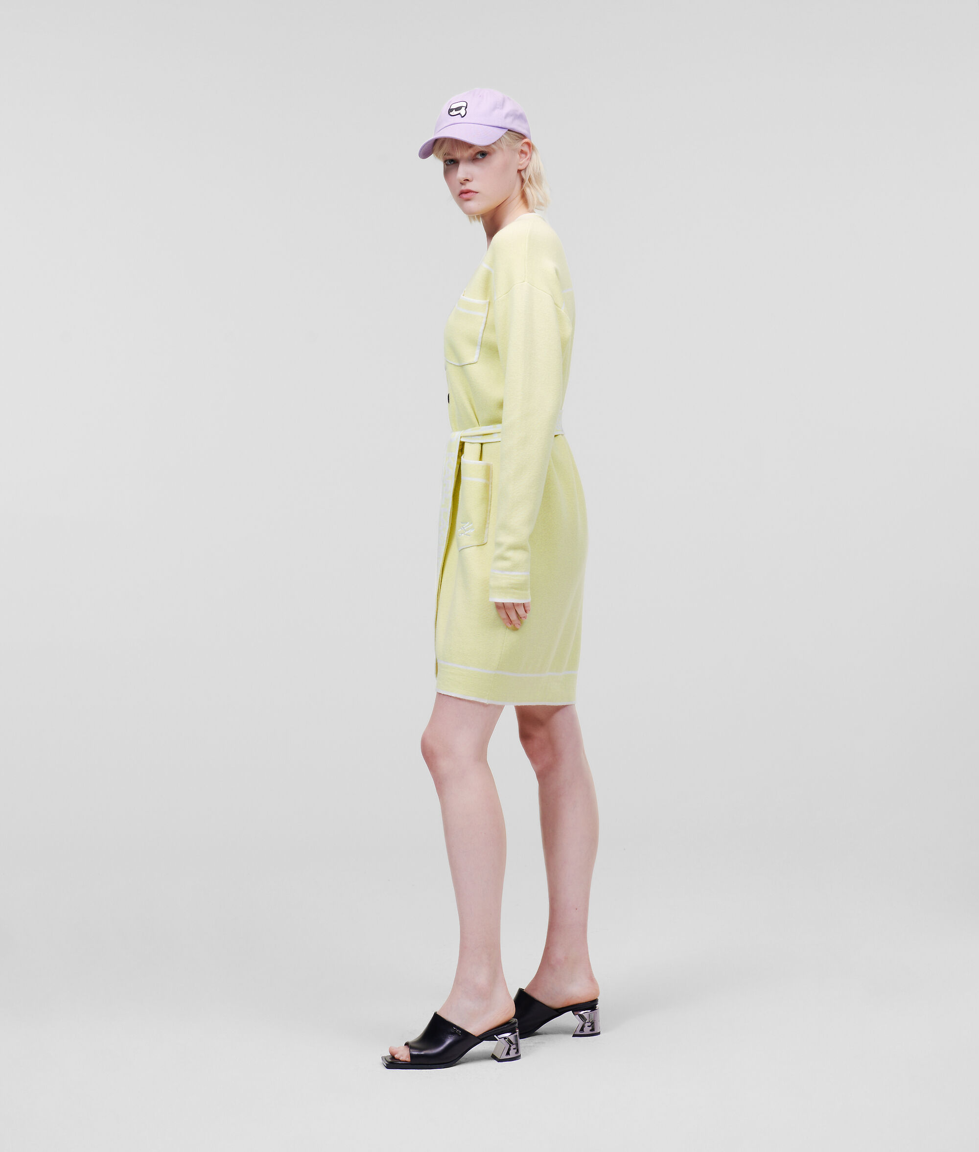 CARDIGAN AVEC CEINTURE ORNÉE DU LOGO KARL