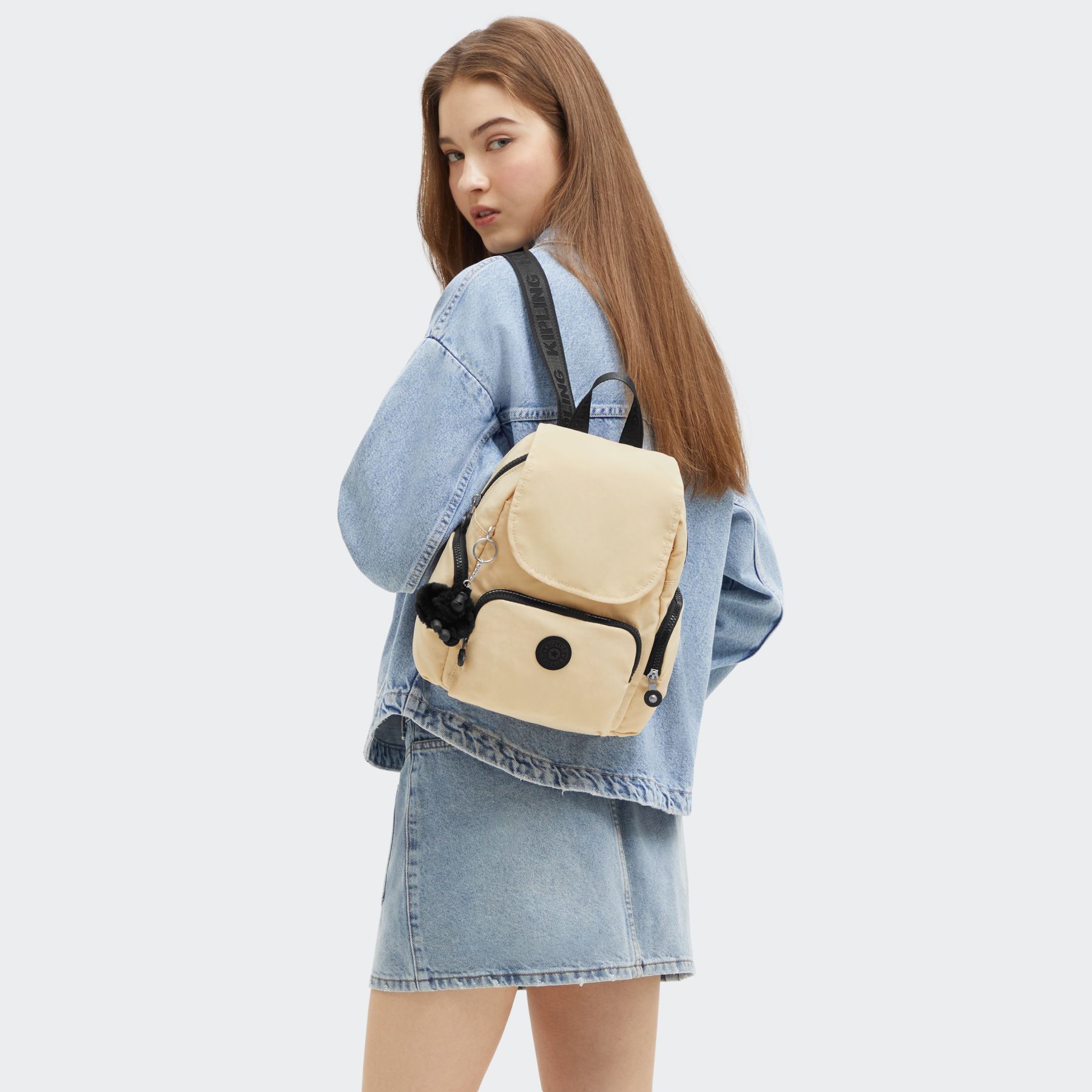 CITY ZIP MINI Mini sac à dos avec bretelles ajustables - Eager Beige