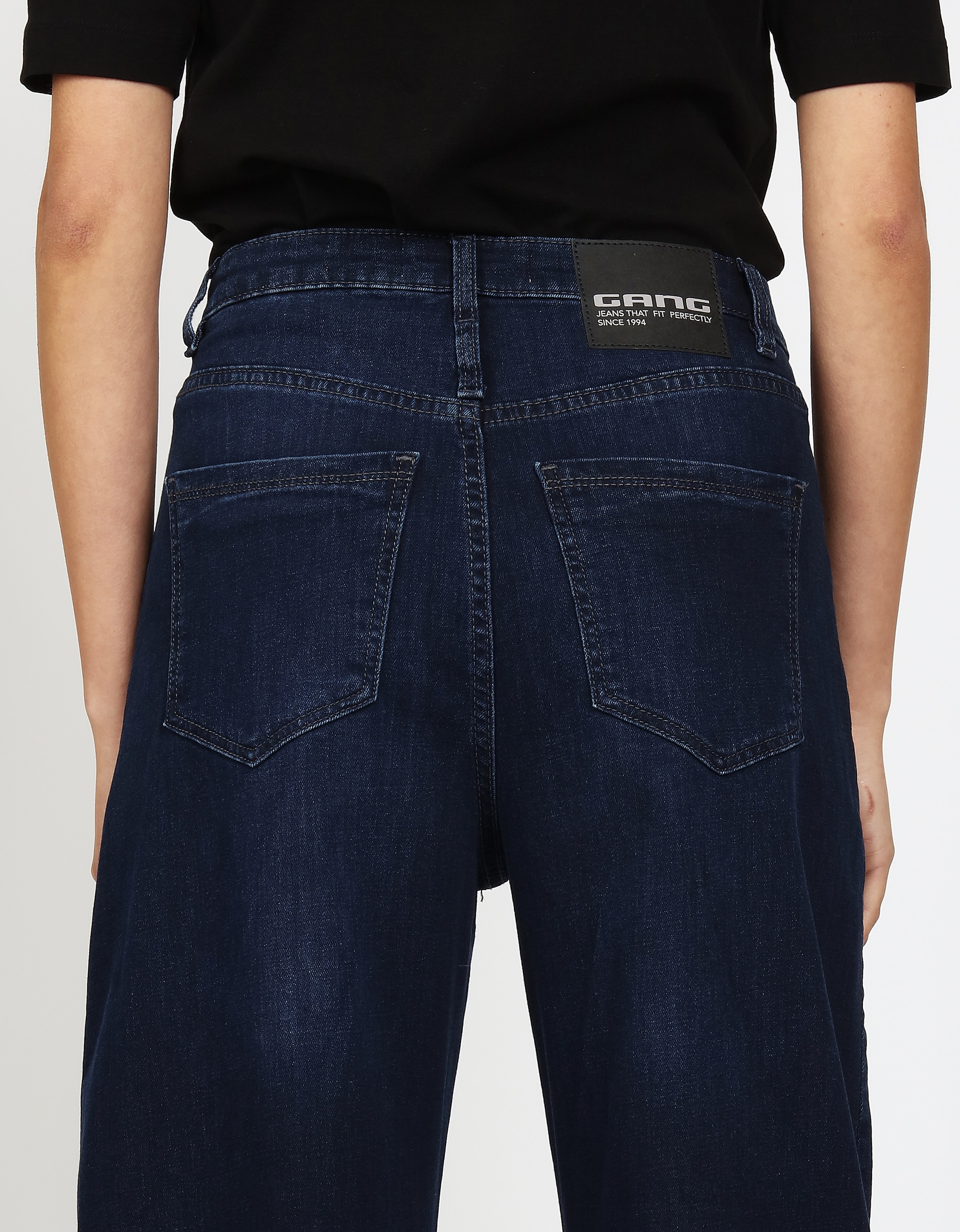 GANG Relax-fit-Jeans »94ODINA« O-Shape mit aufgesetzten Taschen