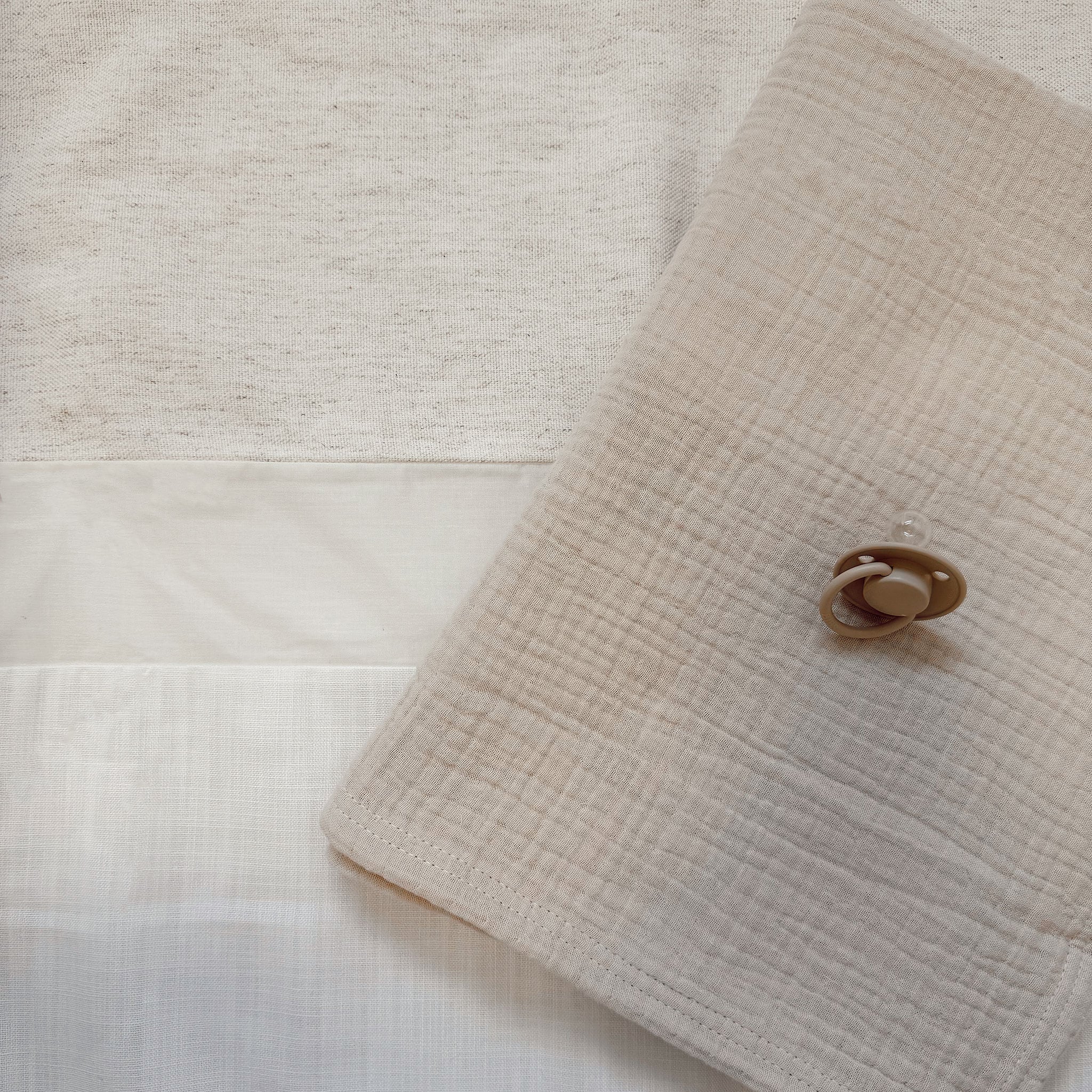 Simmons Couverture Mousseline Deluxe - Beige