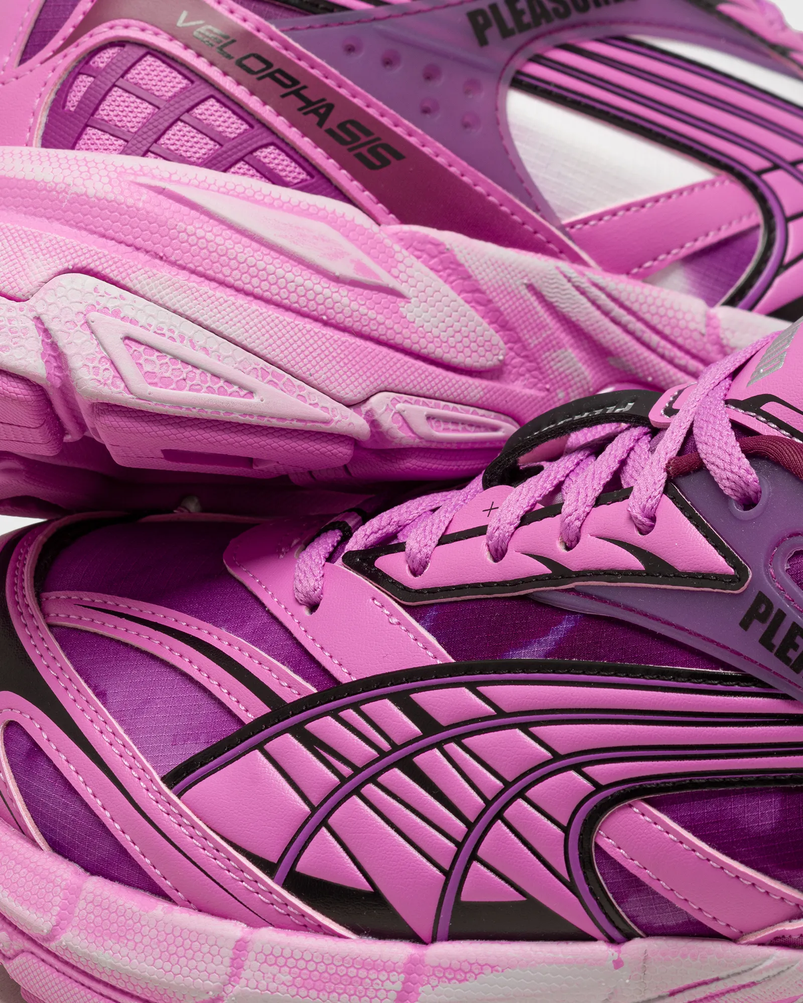 Puma Velophasis Overdyed PLEASURES