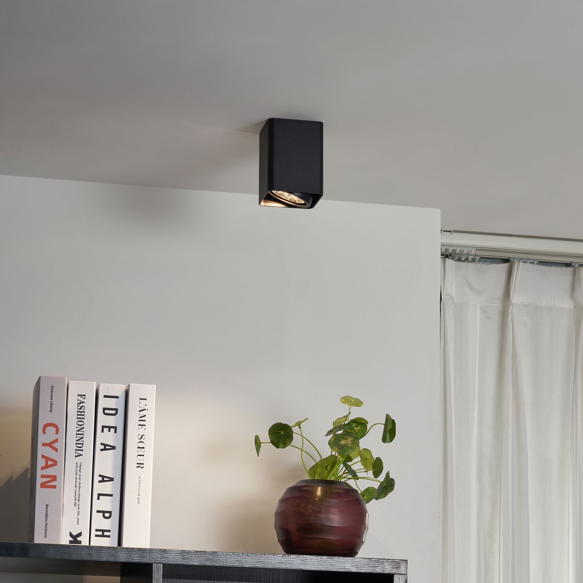 Design opbouwspot zwart GU10 70mm draai- en kantelbaar - Vox