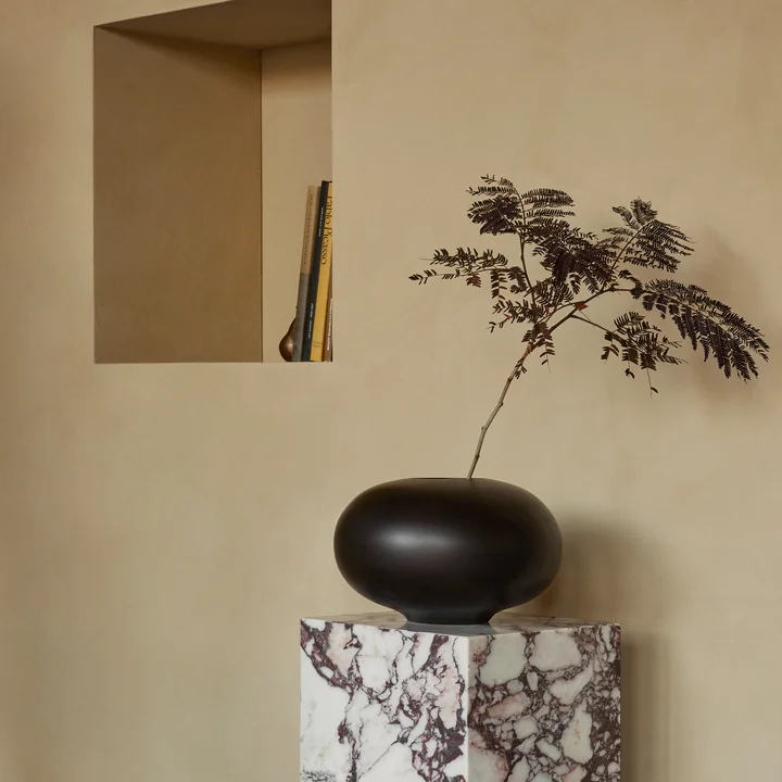 Audo - Surround Vase, H 17,5 cm, Mango