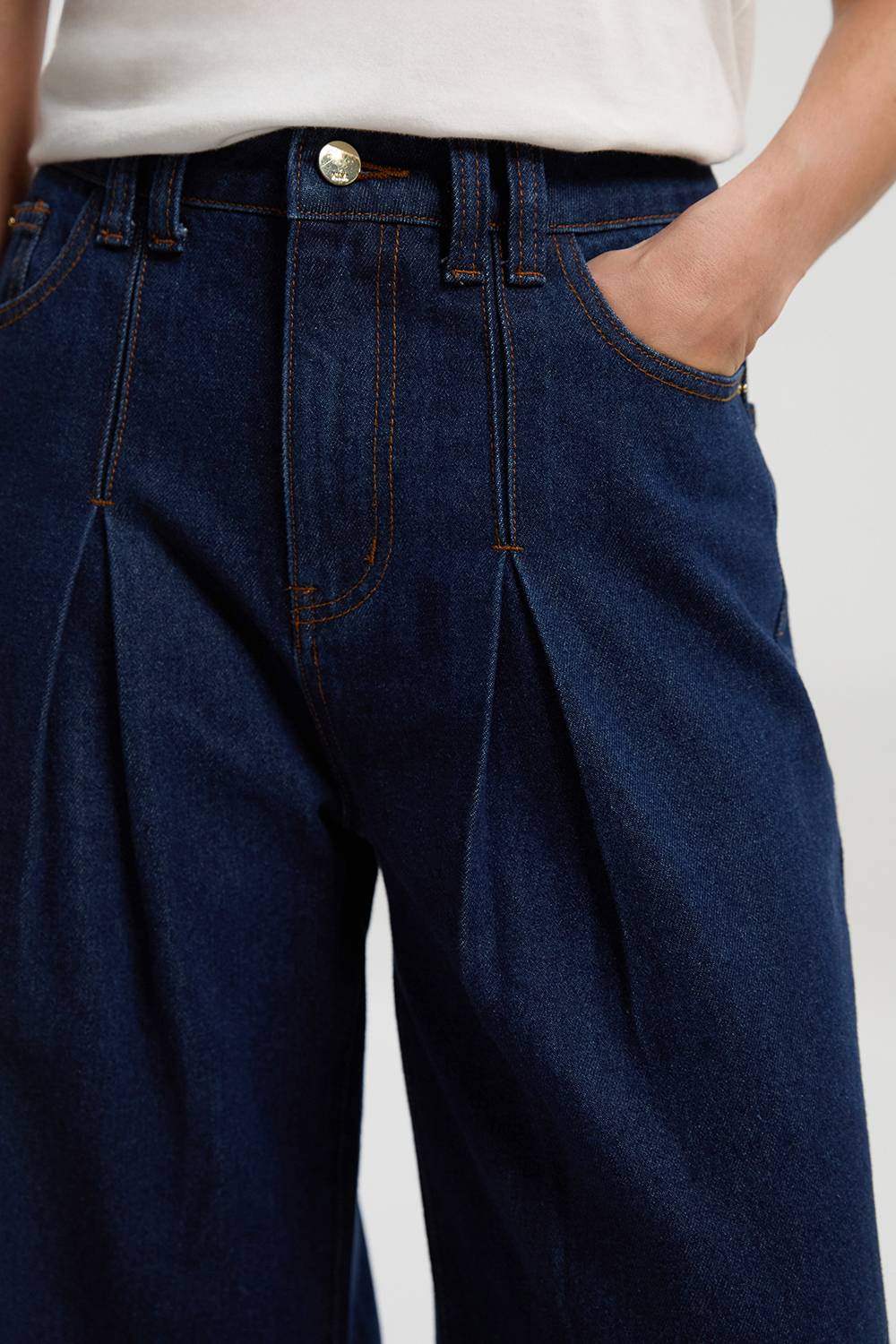 KarenMillen Jean Denim Jambes Larges à Plis Devant