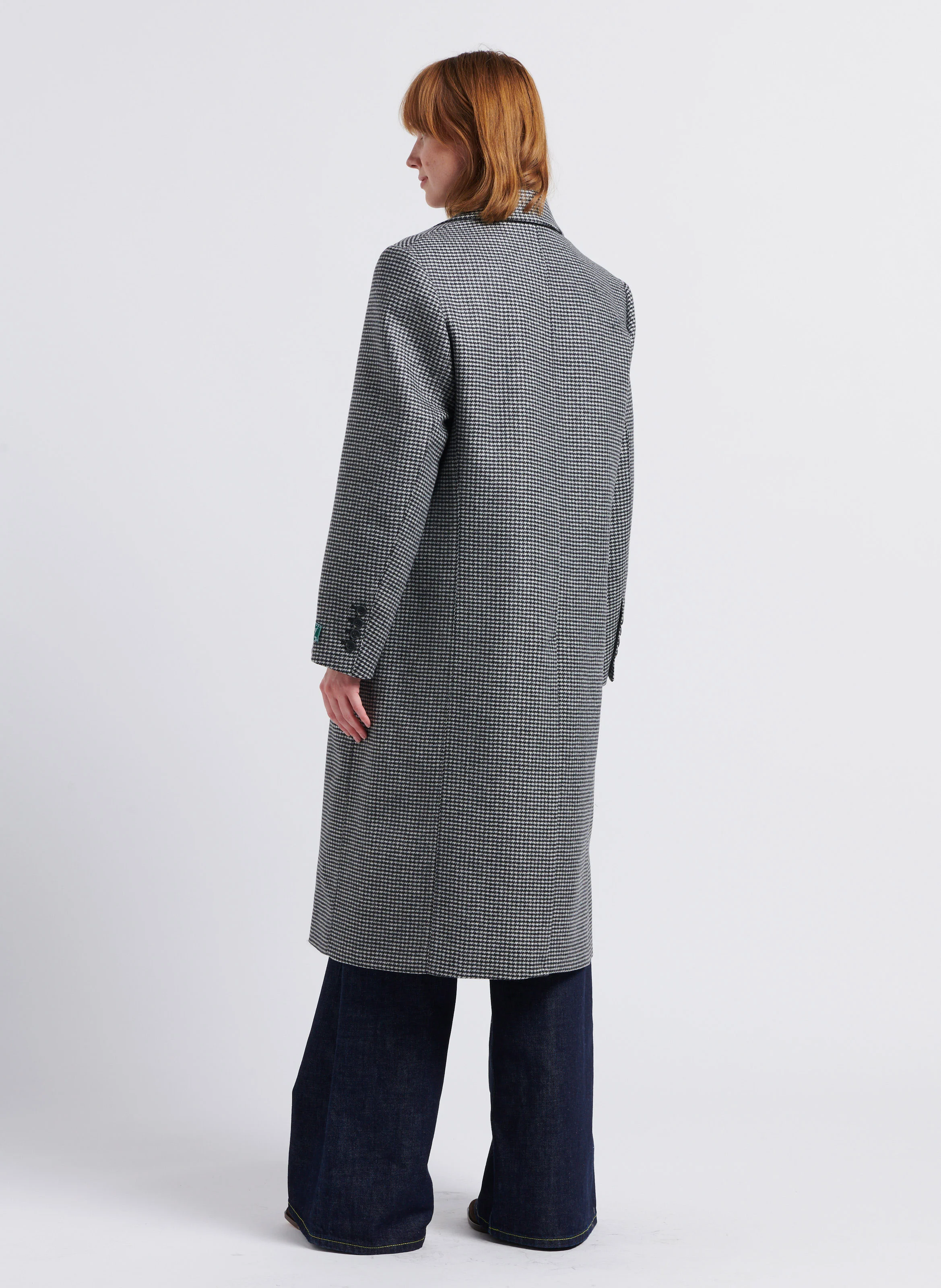 SHARIE - Manteau long col tailleur motif pied-de-poule en laine vierge mélangée| Gris