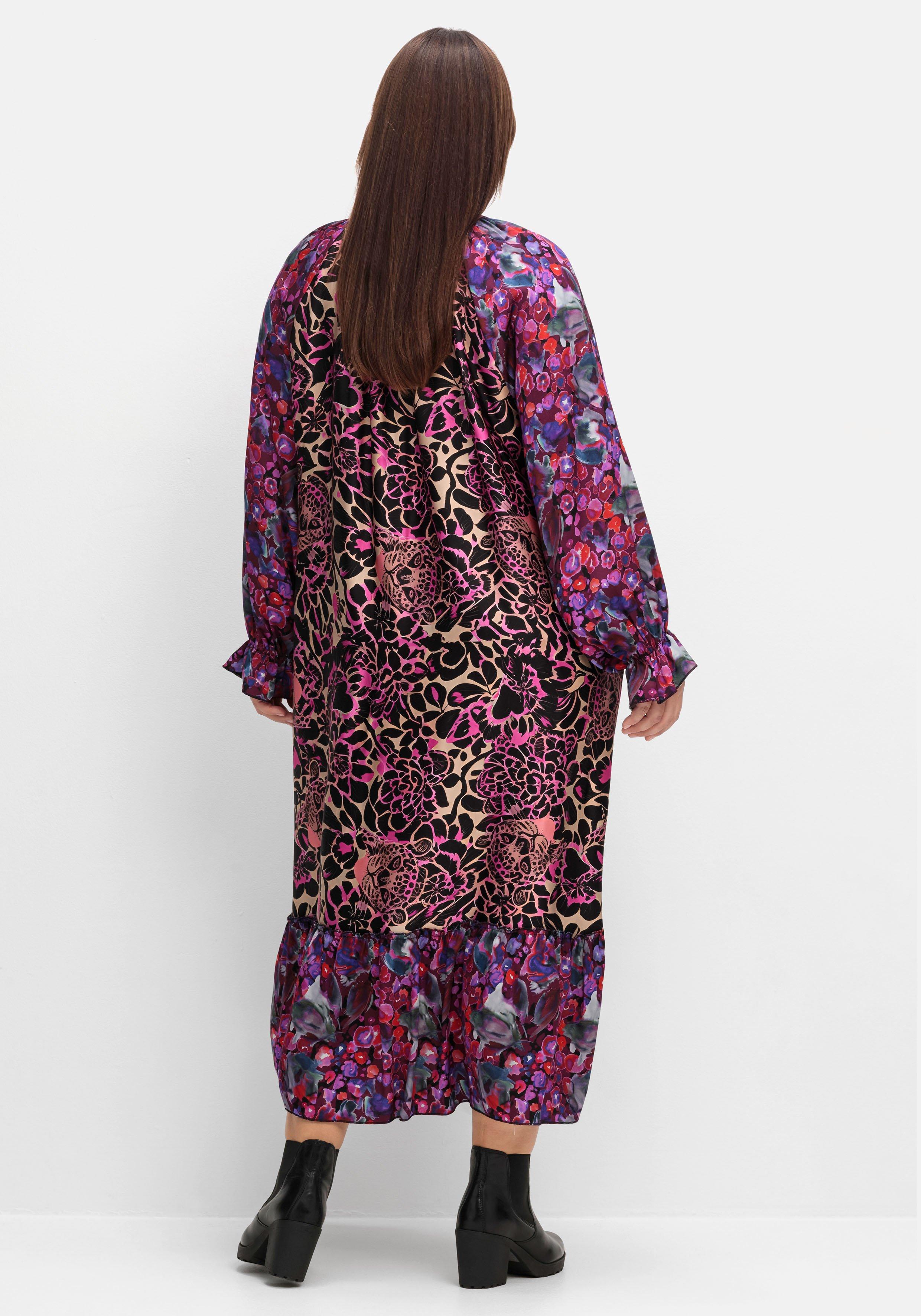 Maxikleid mit Alloverdruck und Volant am Saum