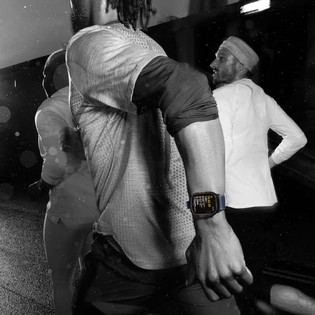 Apple Watch Ultra 2 49mm GPS+CEL (Natural Titanium/Tan Alpine Loop) L