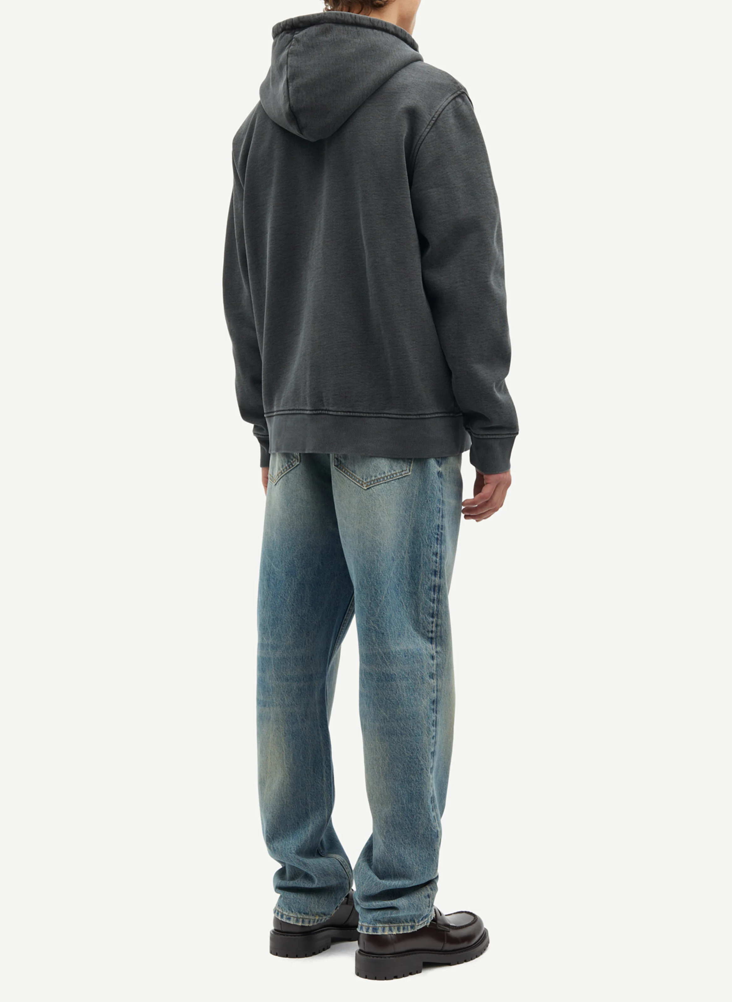 SAPIGMENT - Sweat zippé à capuche en coton bio mélanté | Noir