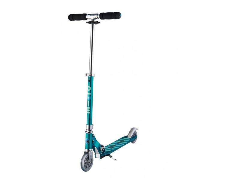 Micro Mobility Kickboard Sprite LED Petrol Stripe Der Klassiker unter den Scootern und absolutes Leichtgewicht – ideal für Kinder und Teenager