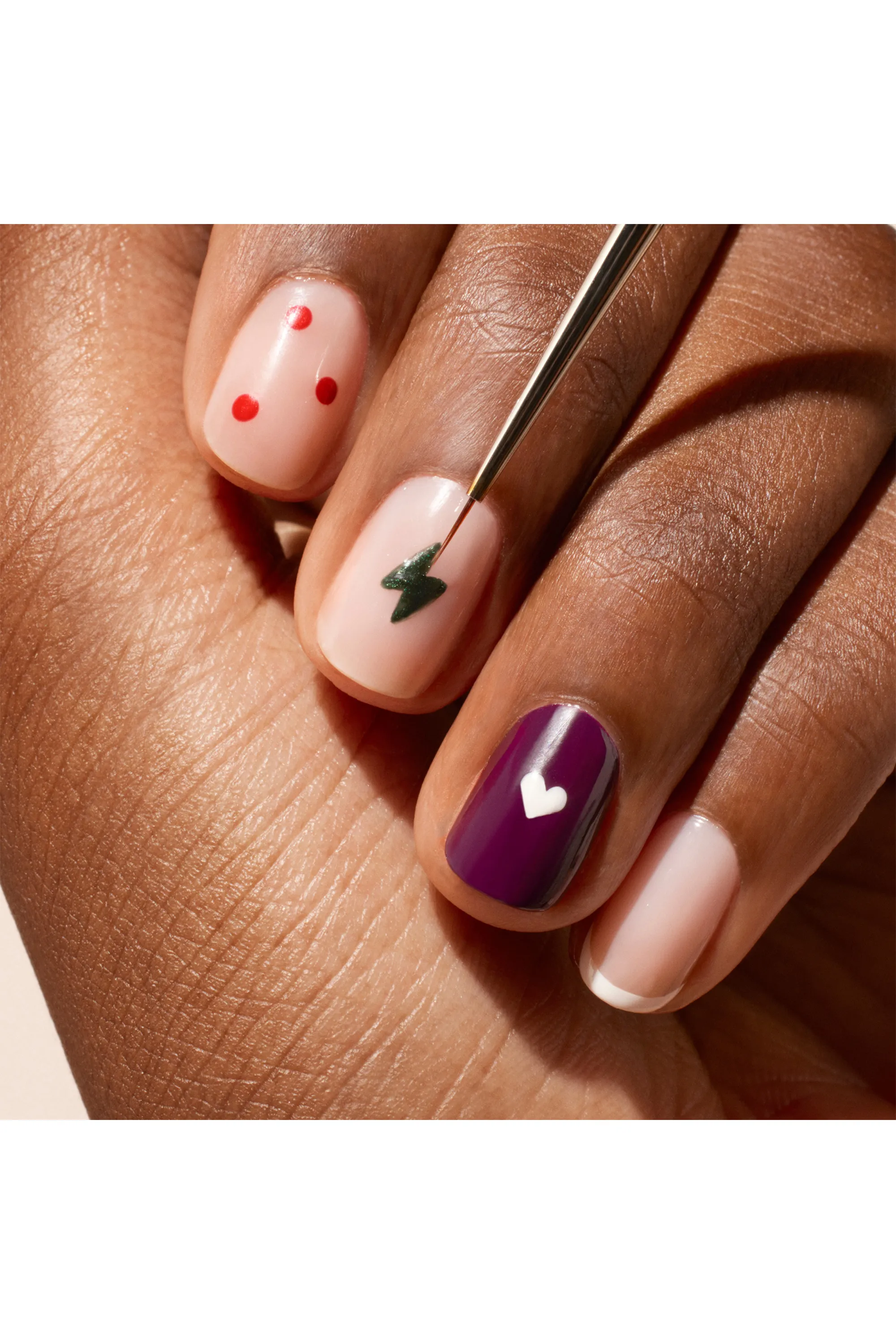 Manucurist Pinceau pointe fine nail art
