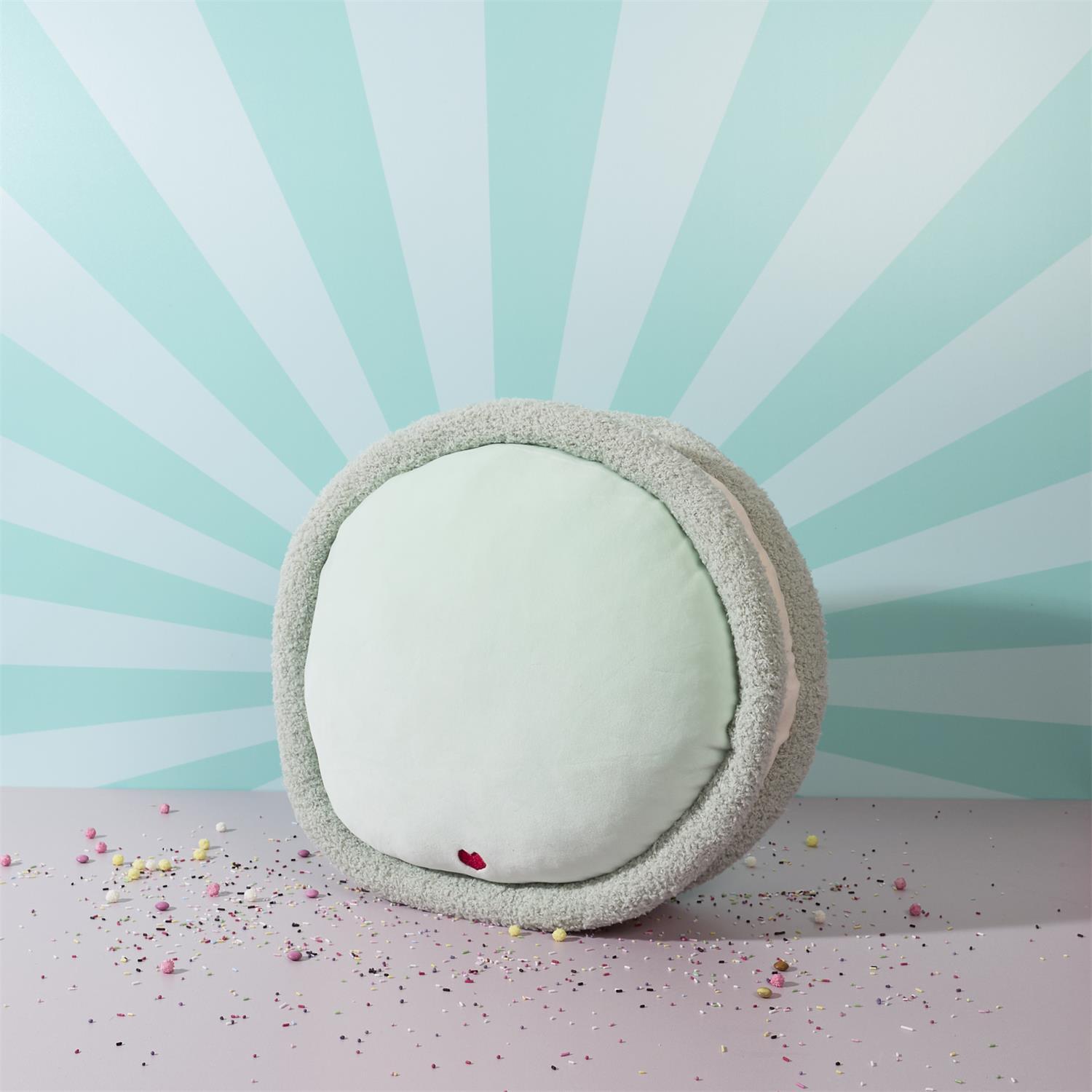 PELUCHE MACARON VERT D.36CM KAWAII
