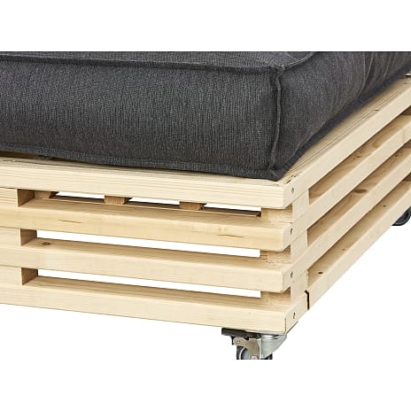 Pallebænk af nye traller
