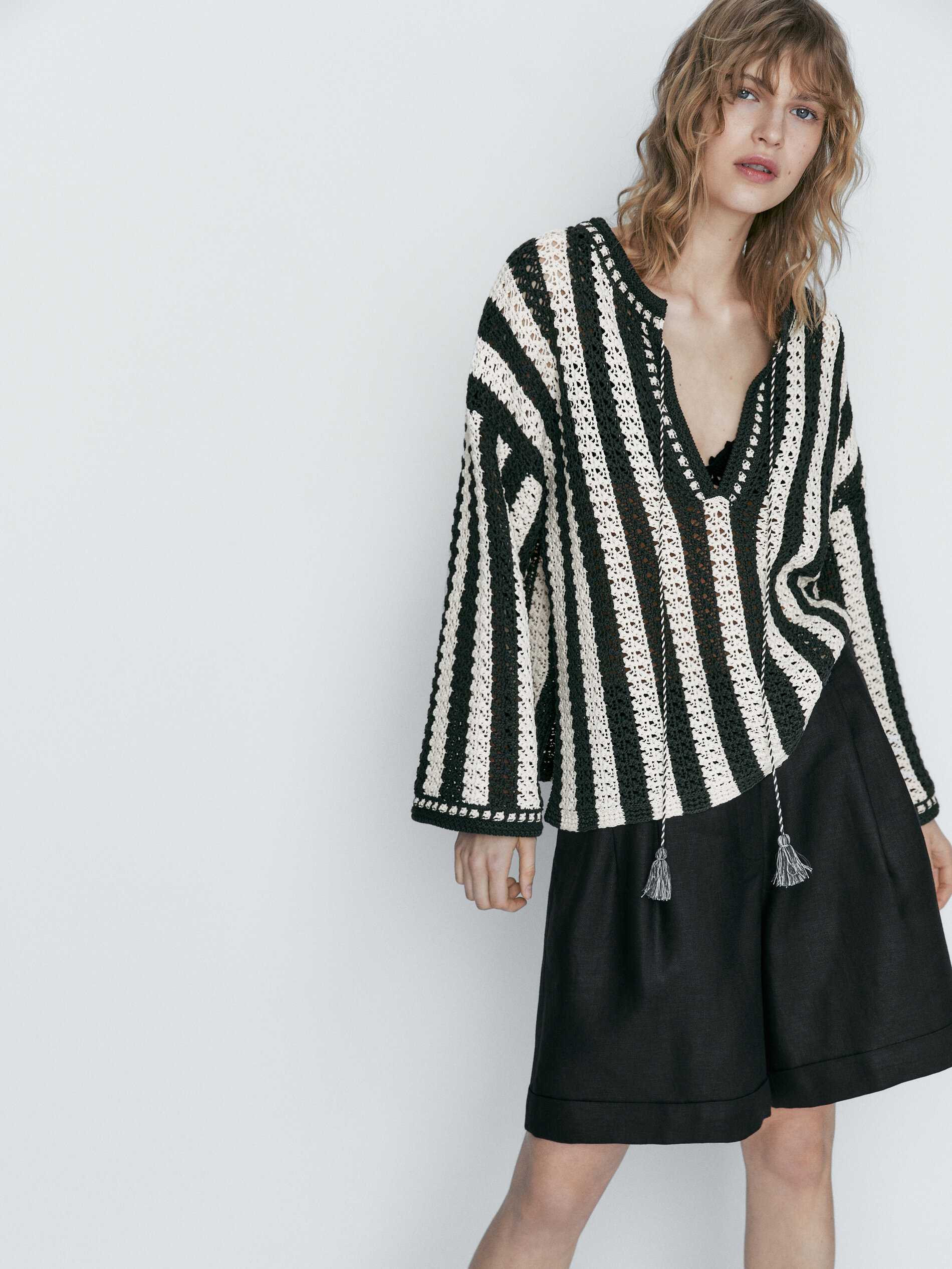 Caftan de malha com listras de crochê - VERDE ESCURO