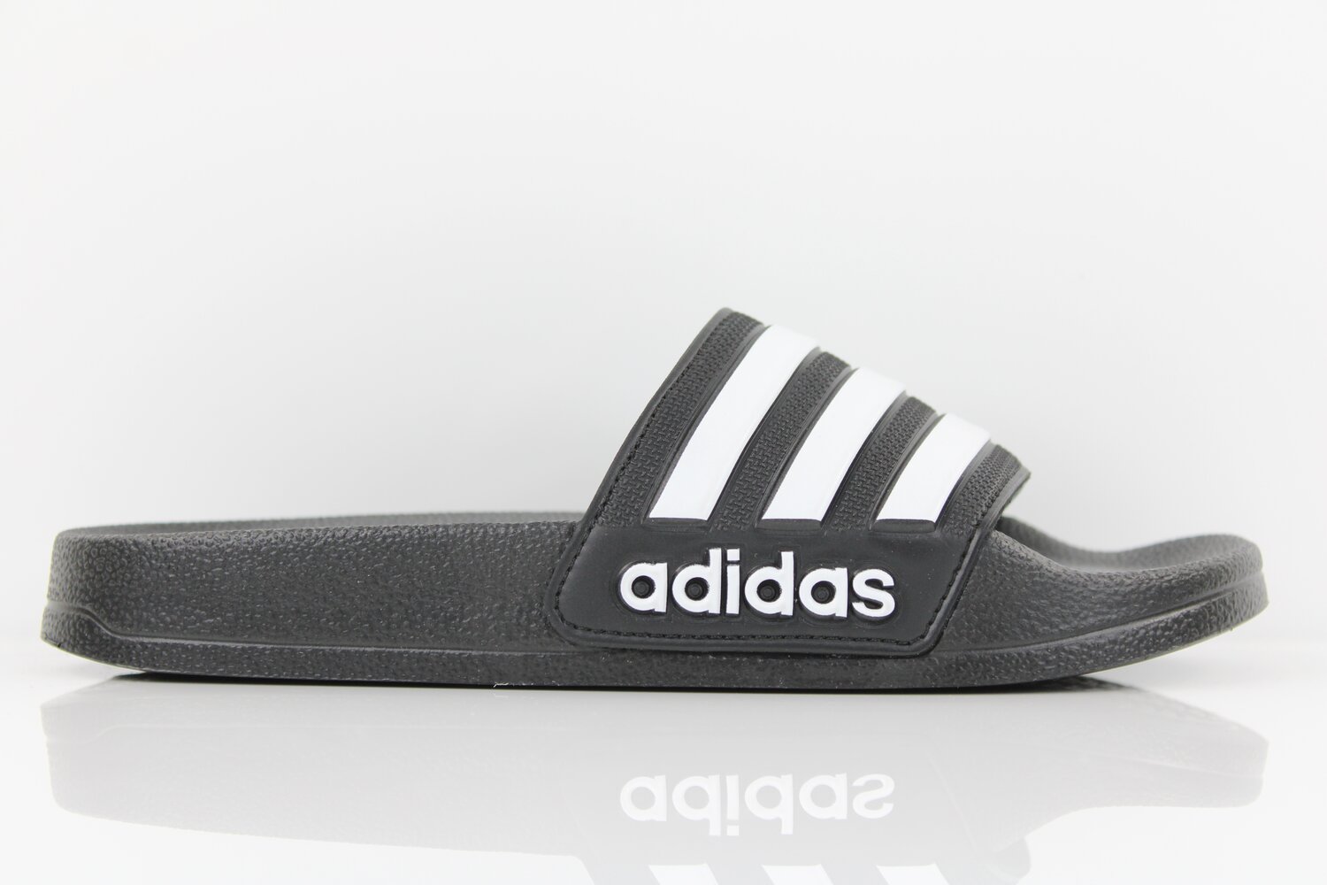 Adidas Sandalen & Zehentrenner