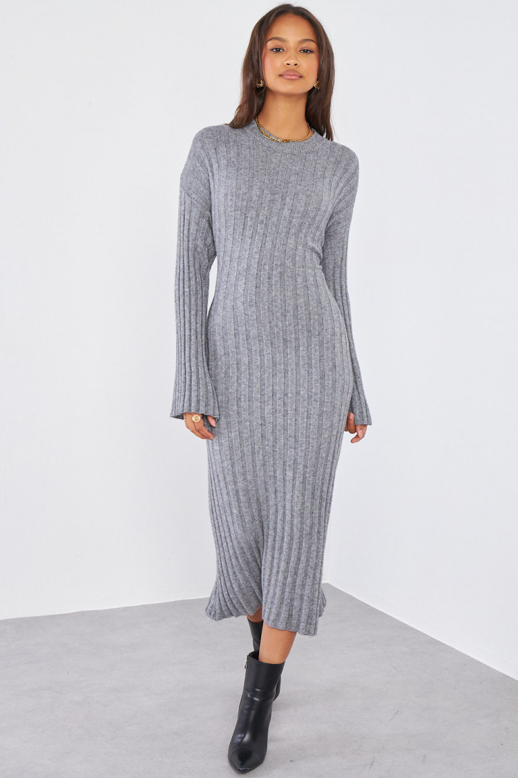 Robe grise moulante longue côtelée