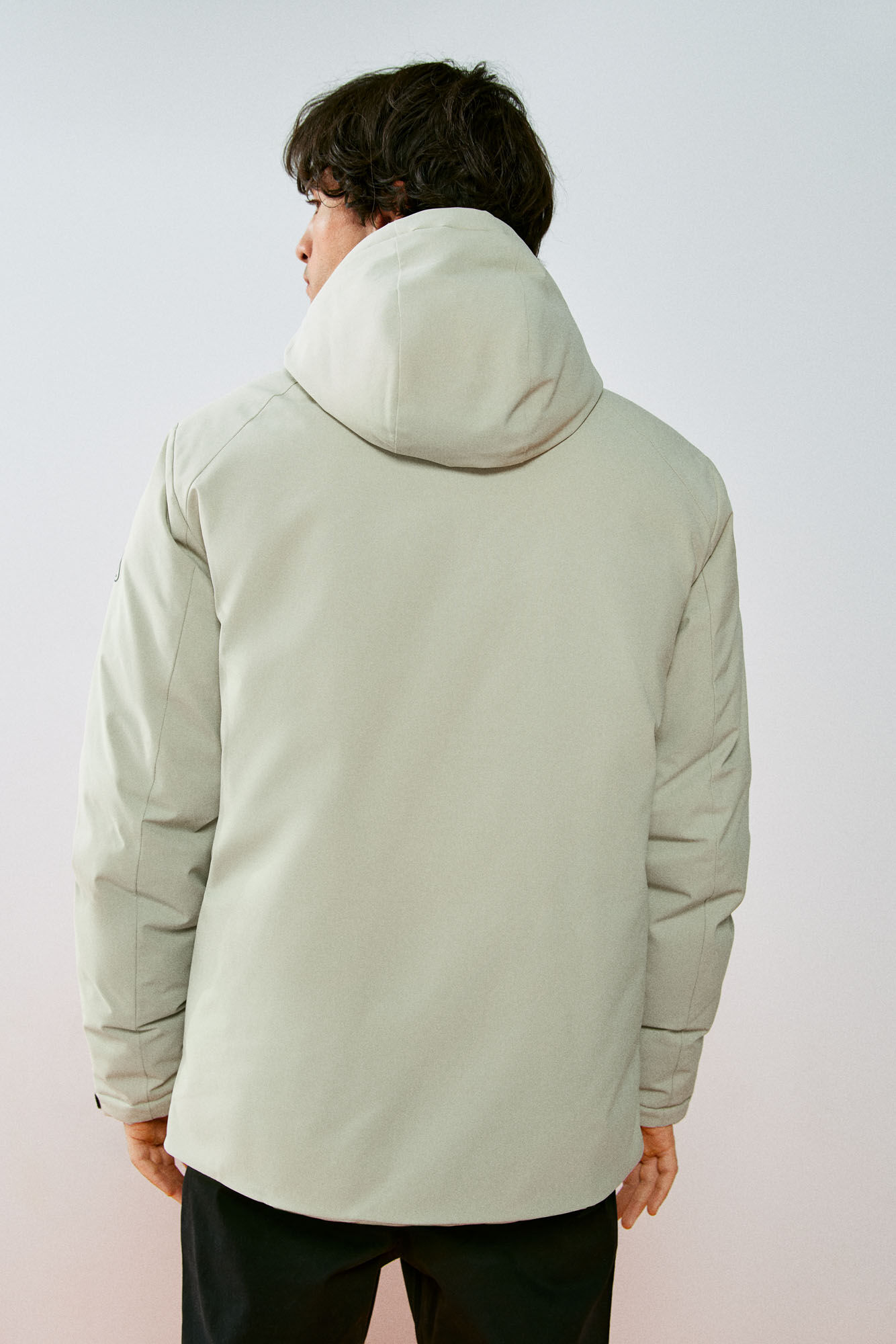 Parka técnica curta acolchoada para meninas
