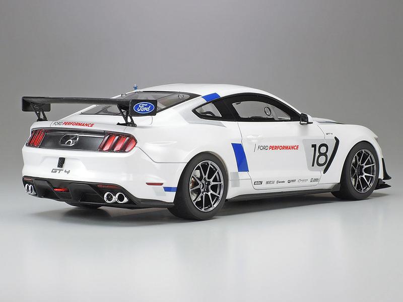 Tamiya Bausatz Ford Mustang GT4 1:24 Detailgetreuer Modellbausatz im Massstab 1:24
