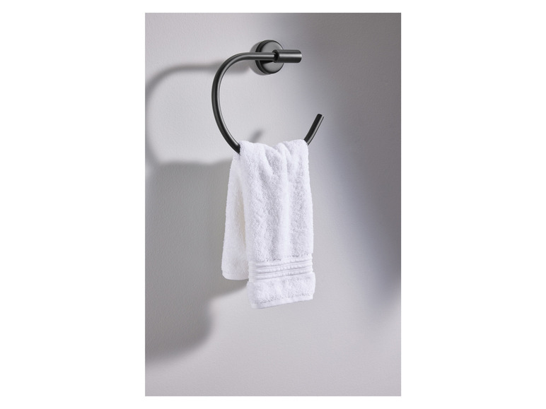Wc-borstelset / tissuedoos / toilettenrollenhouder / handdoekhouder
