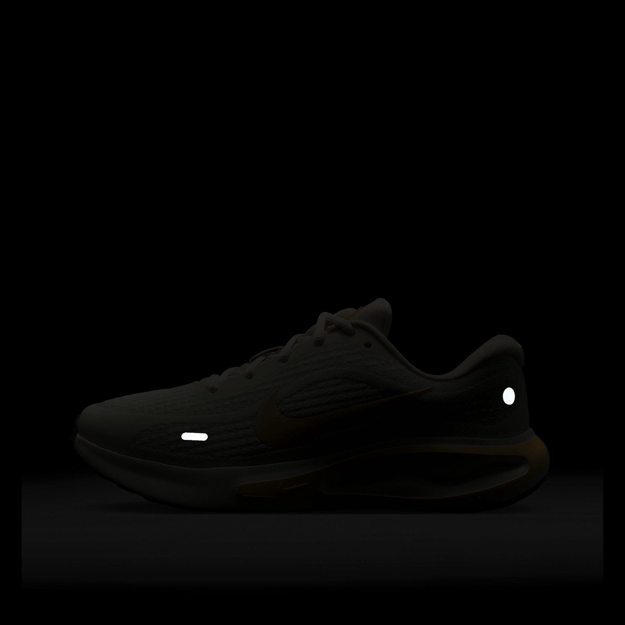 Nike Journey Run Womens Road Running Shoes