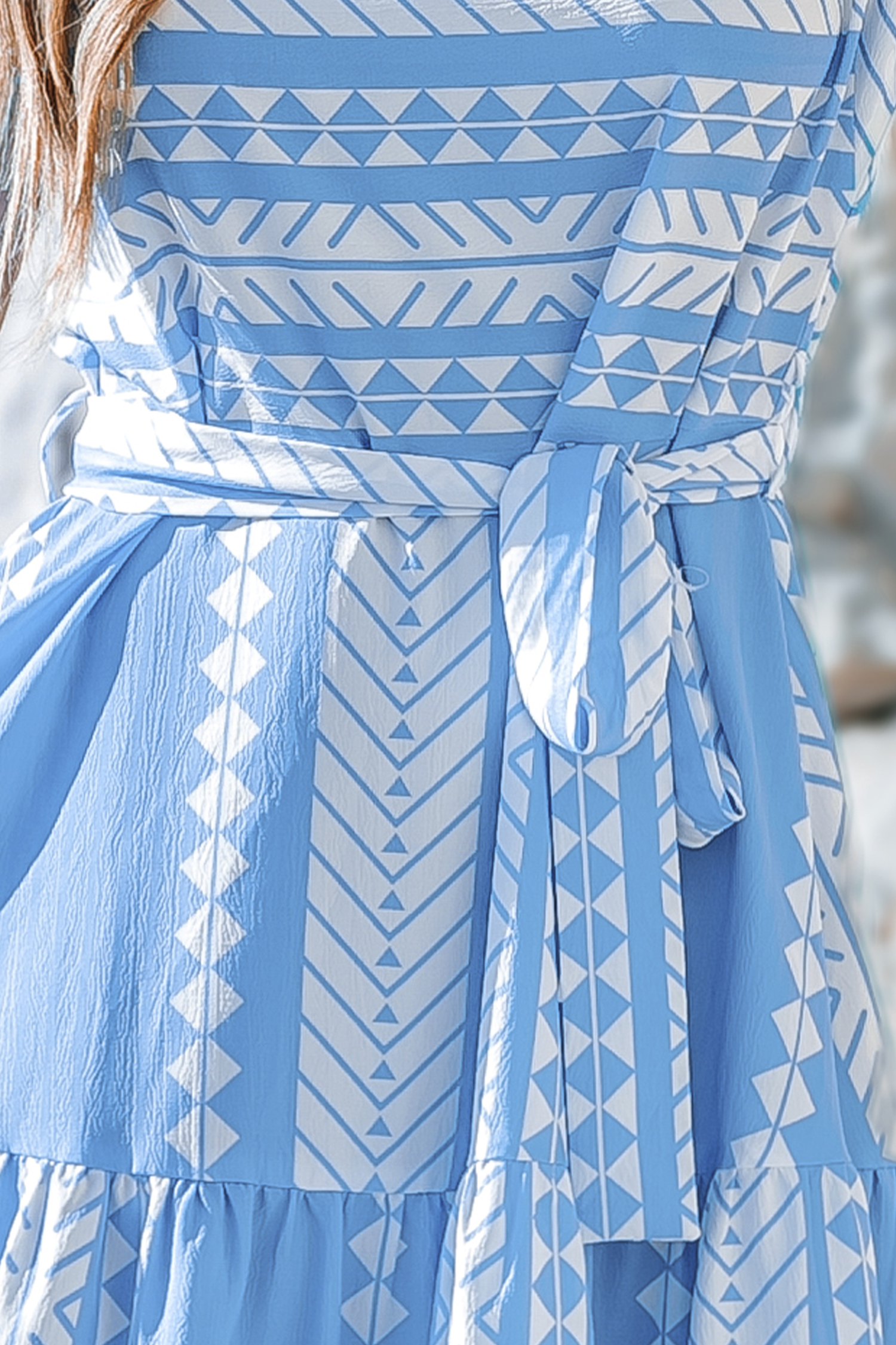 Robe en patchwork géométrique bleu et blanc
