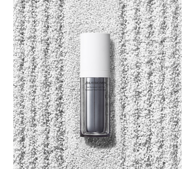 Shiseido Men Total Revitalizer Light Fluid