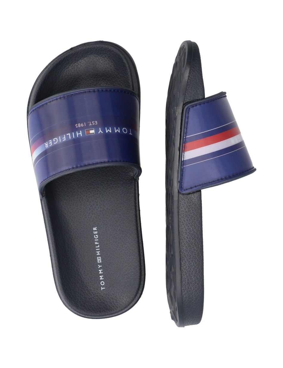 REFLECTIVE POOL SLIDE