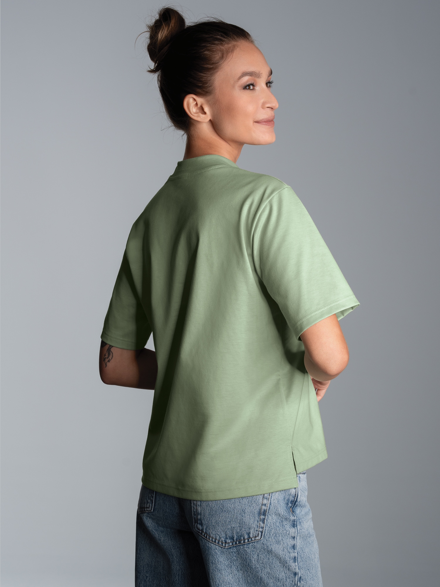T-Shirt mit Stehkragen Green tea