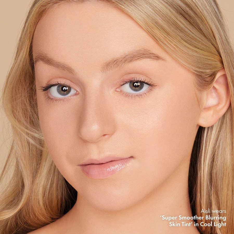 Iconic London Super Smoother Blurring Skin Tint Cool Light 30ml