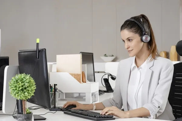 Yealink WH62 Dual - Til Microsoft Teams - headset - på øret - DECT - trådløs - Certified for Microsoft Teams