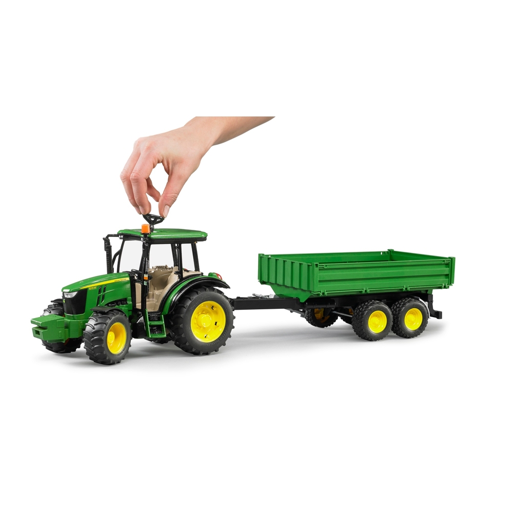 Bruder John Deere 1:16 5115M mit Kippanhänger