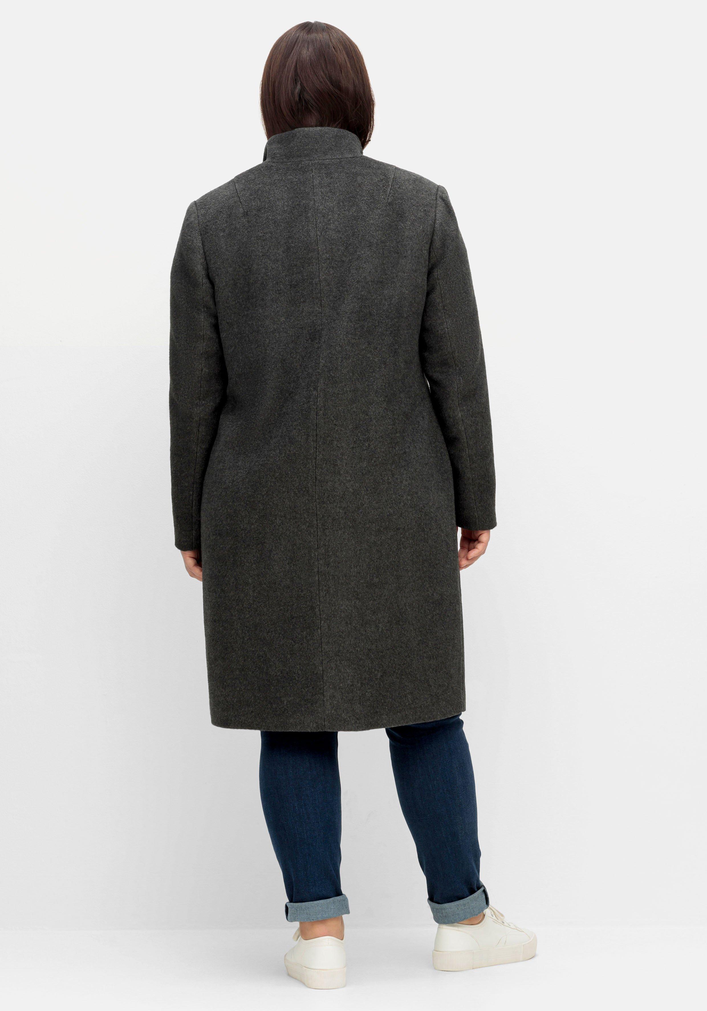 Oversized-Mantel mit Stehkragen, in flauschiger Qualität