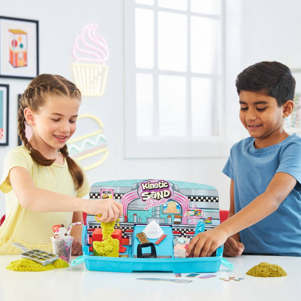 Køb Kinetic Sand Diner Foldbar Sandkasse