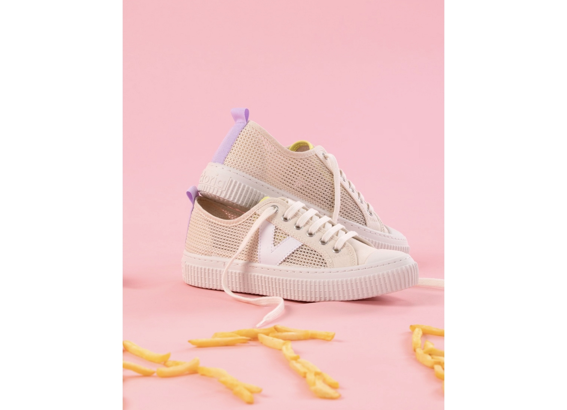 1176102 beige