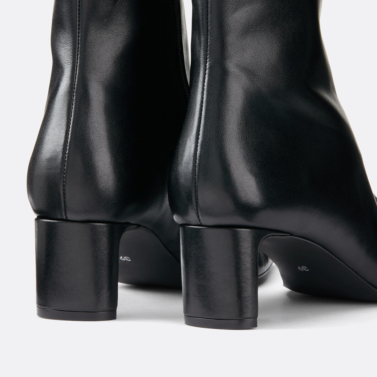 COLEÇÃO LA REDOUTE<br>Botas de couro com salto fino