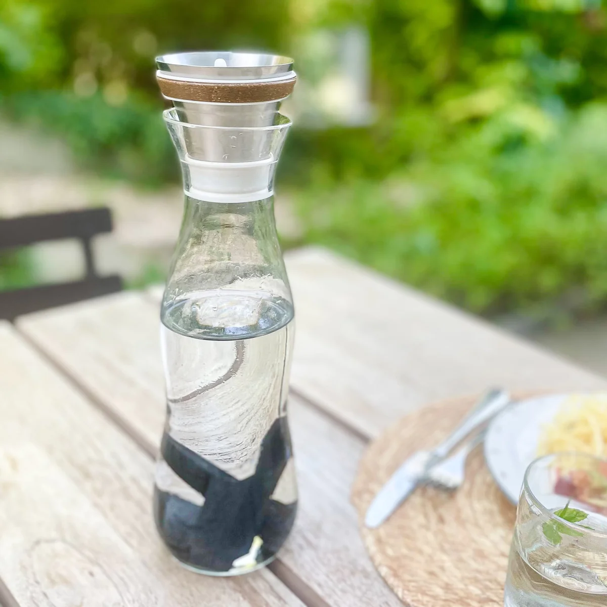 Carafe Filtrante en verre - suivi charbon actif - marron - 1L