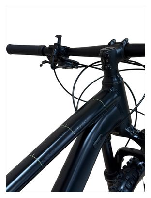 Produit reconditionné . Cube Race One XT 2022 . VTT . Cube . très bon état