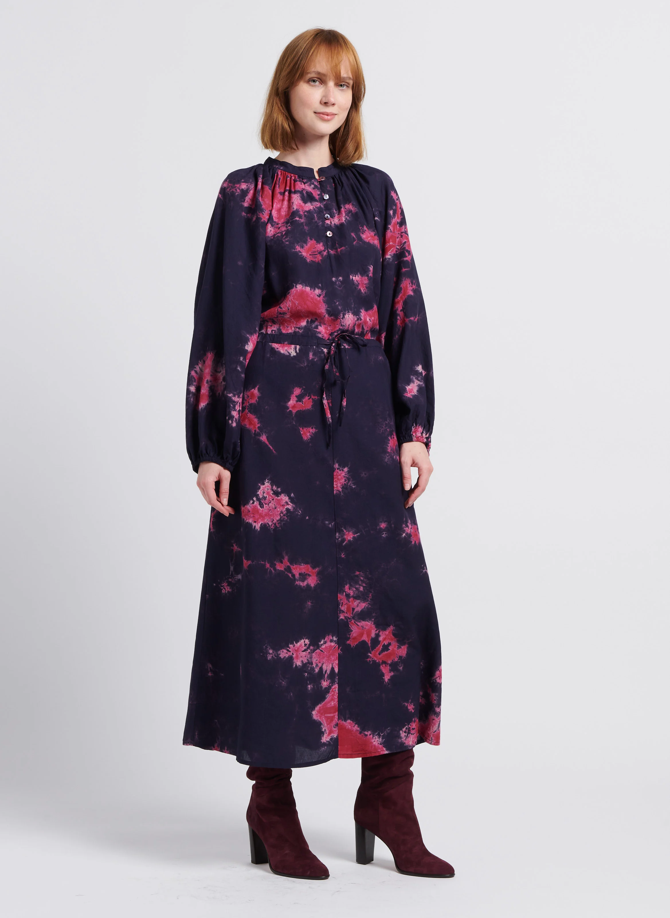 ASTRID - Robe longue col rond imprimée | Noir