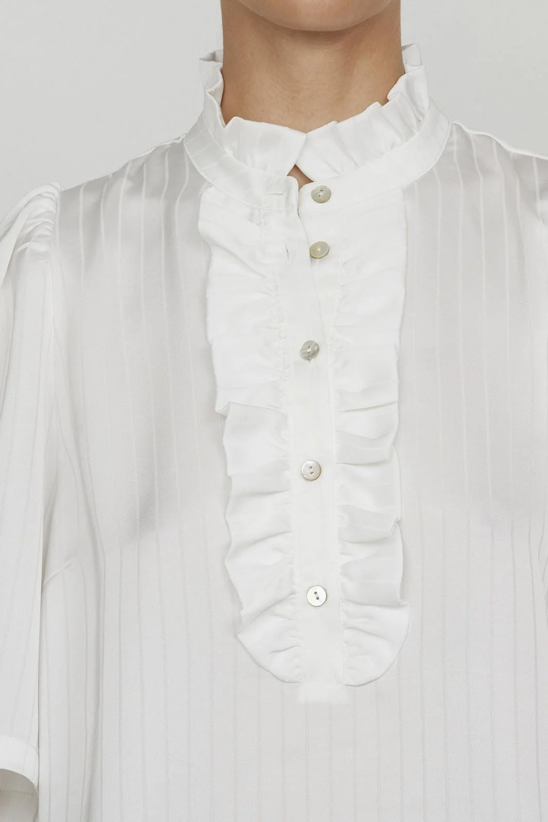 Love & Divine Love1002-2 00 white
