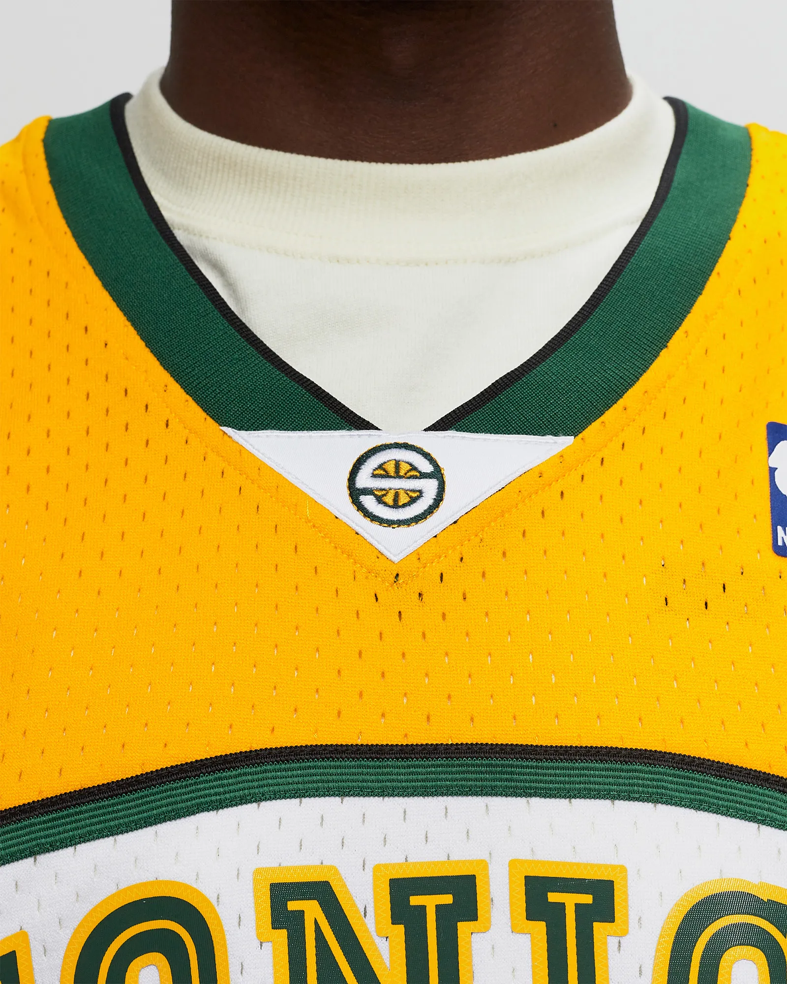 Camisa alternativa da NBA da Mitchell & Ness, Seattle SuperSonics, temporada 2007-08, Kevin Durant, número 35.