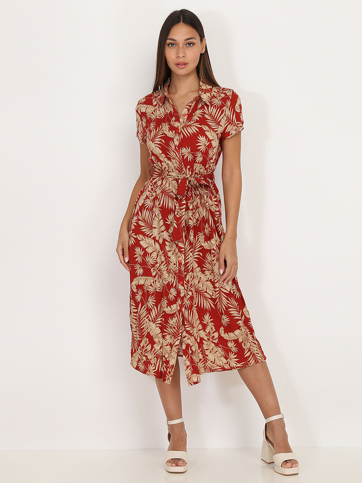 Robe chemise mi-longue à feuilles- Rouge