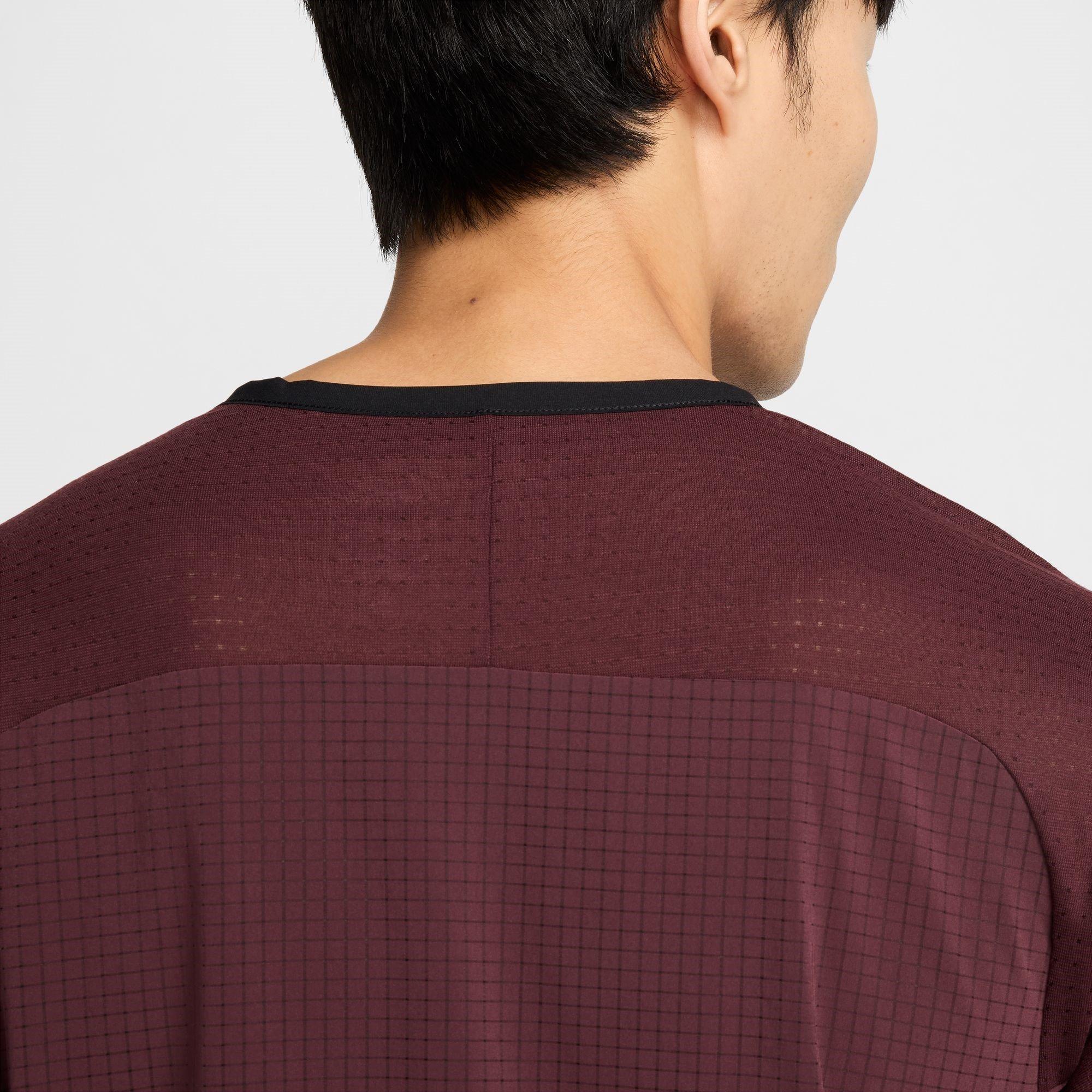 Nike Dri FIT Trail Mens Short Sleeve Trail Running Top
