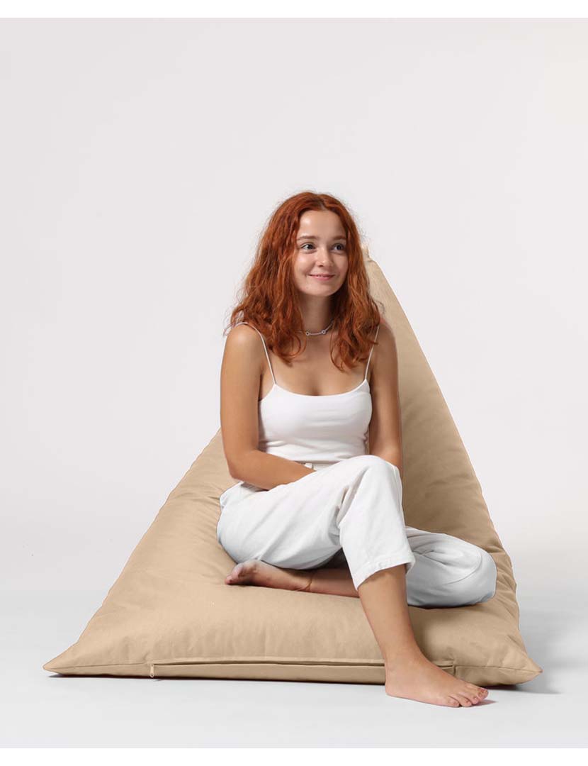Large Pyramid Puff Bed Mink