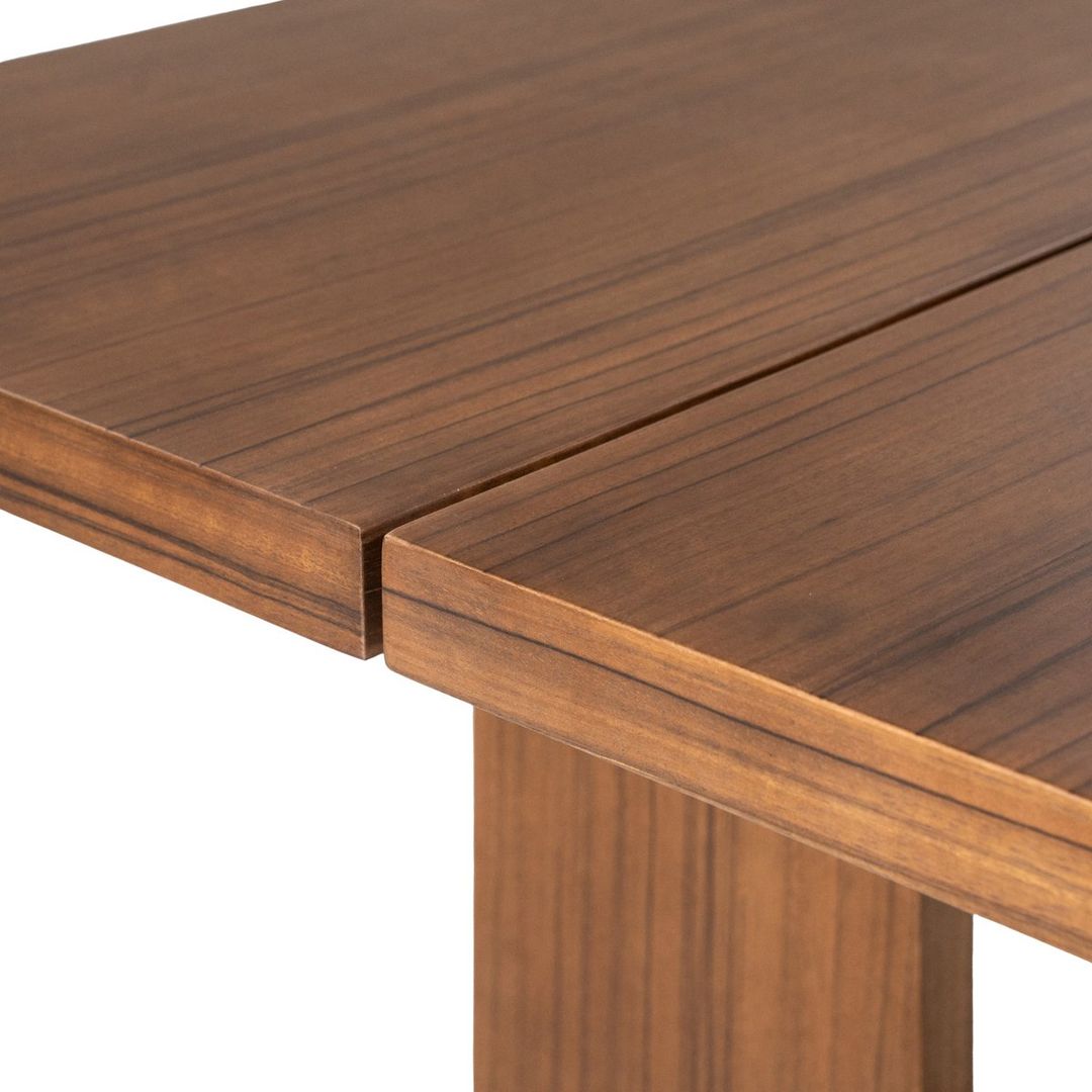 Eleonora   Lira Eettafel
