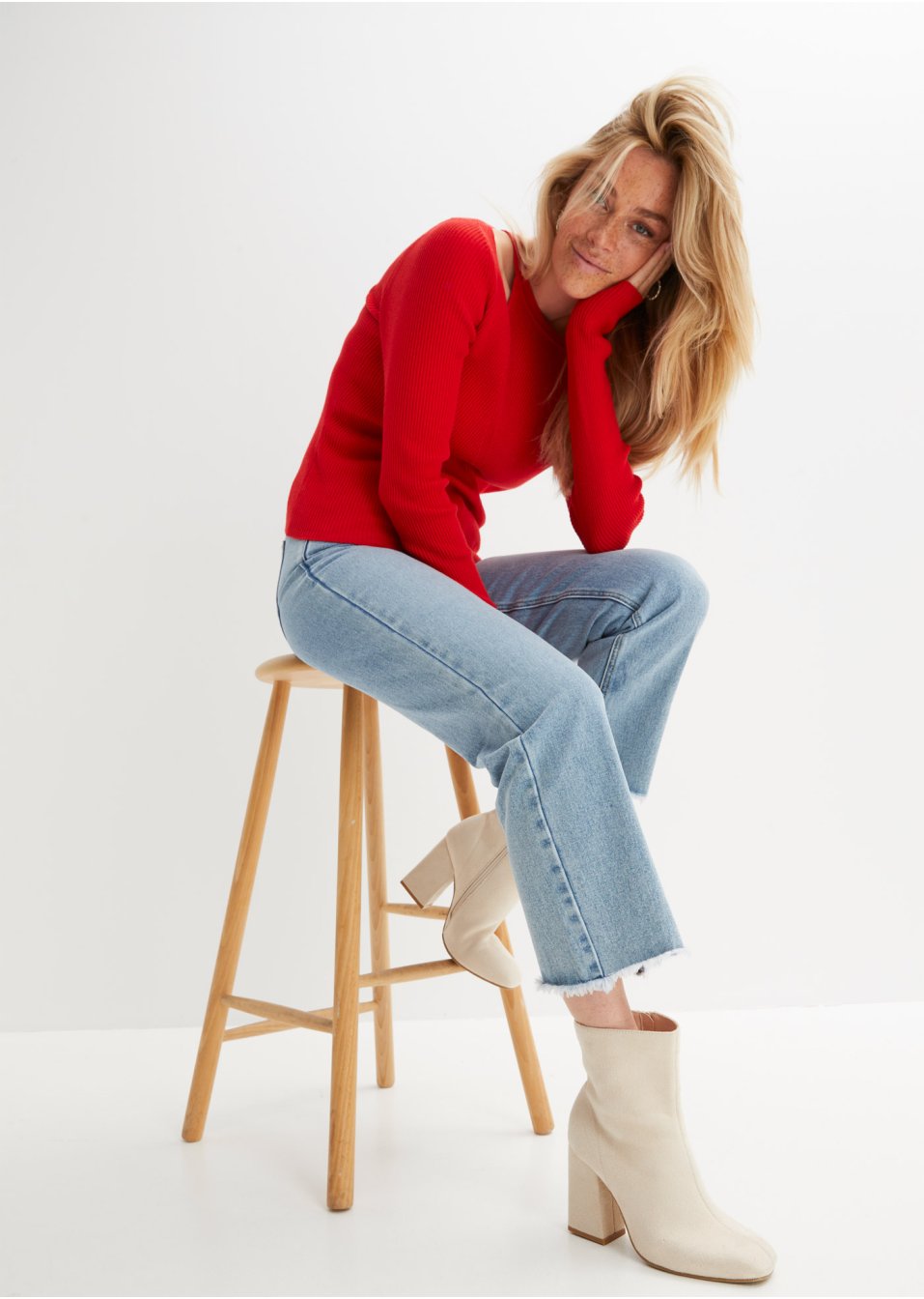 Pull à découpe